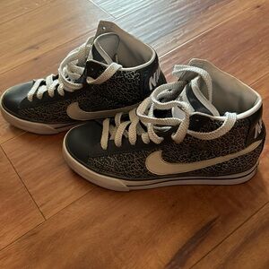 Like Women’s Cortez blazer high top